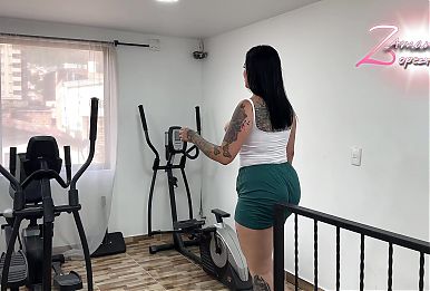 When Im alone at the gym I take the opportunity to masturbate with my huge toy!